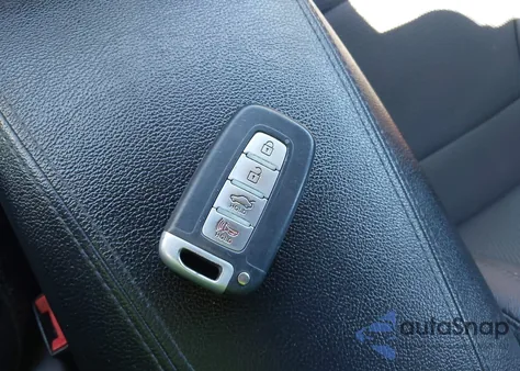 2011 Hyundai Sonata Se z USA, uszkodzony, nr VIN 5NPEC4AC9BH268998